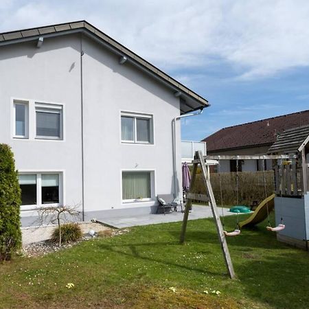 Schoenes Ferienhaus Mit Garten Portschach am Worthersee Bagian luar foto